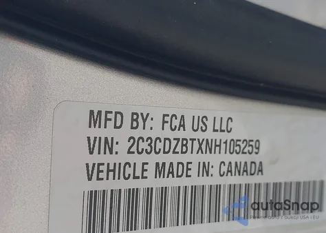 2022 Dodge Challenger R/T z USA, uszkodzony, nr VIN 2C3CDZBTXNH105259